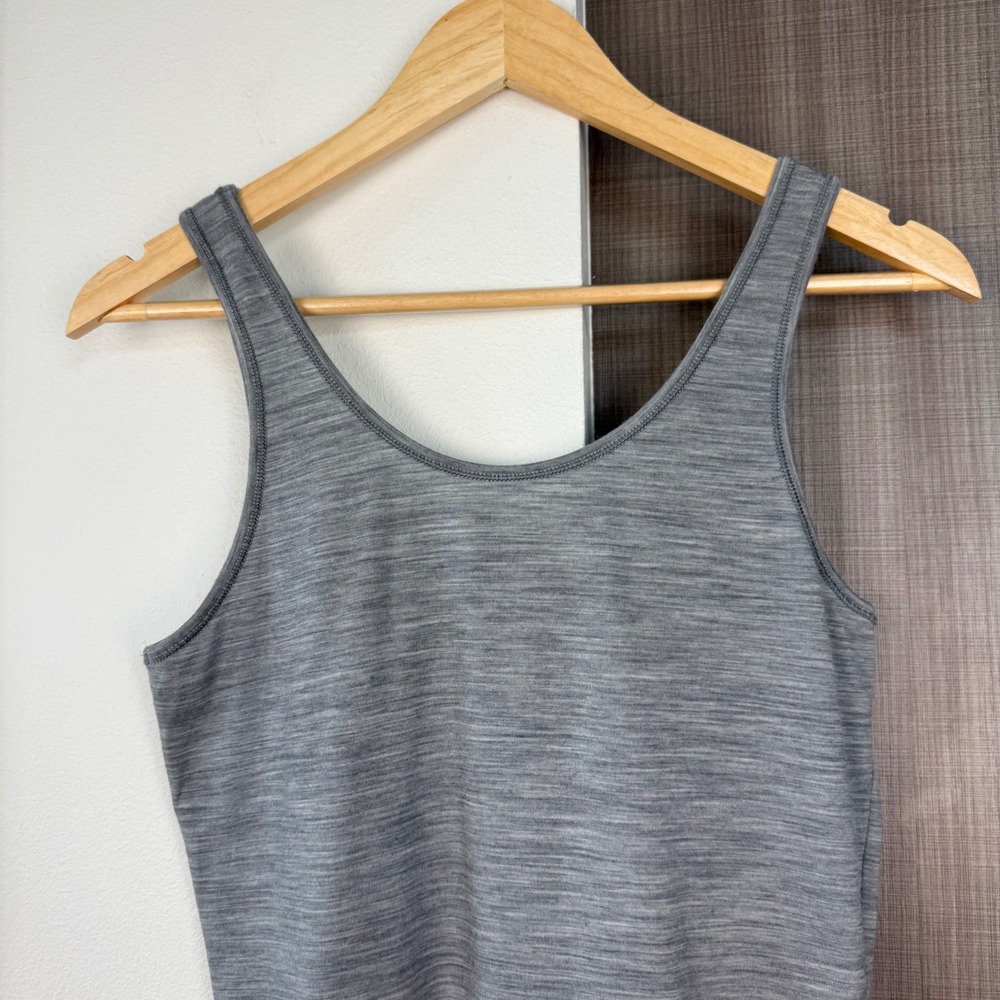 Icebreaker Grey Merino 150 Siren Tank Top Gritstone Heather Wool Size Medium - Picture 8 of 10